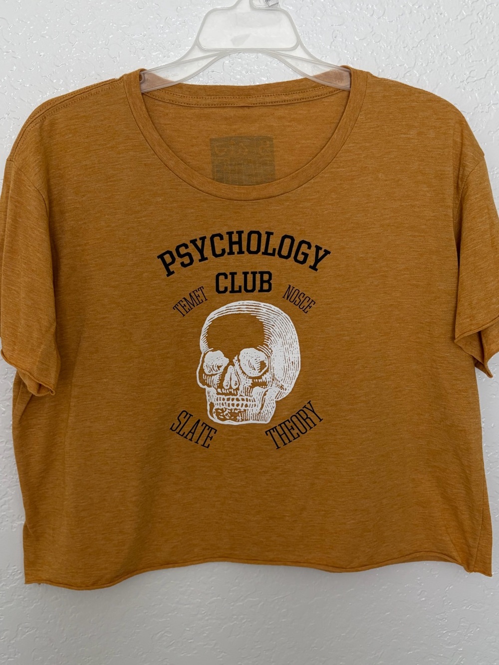 Slate Theory Winery Mustard Graphic Cropped Tee Women's US Size XL